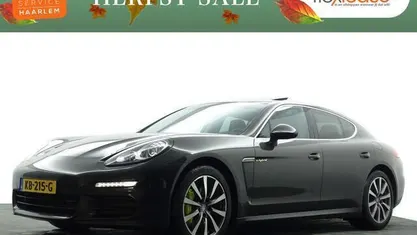 Gebruikt 2016 Porsche Panamera Chrono Sedan | € 34.900