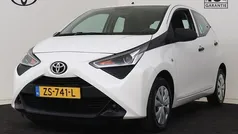 Wit Gebruikt 2019 Toyota Aygo Hatchback | € 8.950 (Eerlijke prijs)