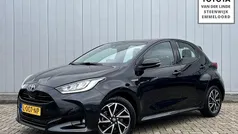 Gebruikt 2021 Toyota Yaris Hybrid Hatchback | € 20.900 (Eerlijke prijs)
