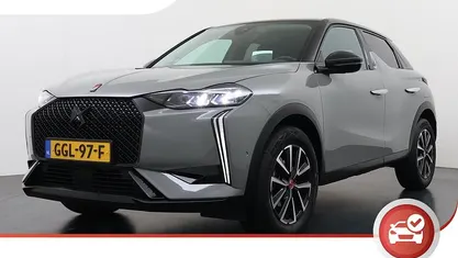 Grijs Occasion 2024 DS Automobiles DS3 Performance SUV | € 22.425 (Eerlijke prijs)