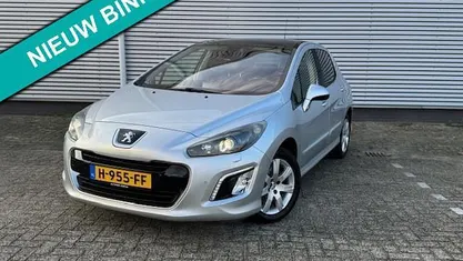 Gebruikt 2013 Peugeot 308 Allure Hatchback | € 5.888 (Super prijs)