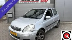 Grijs Gebruikt 2004 Toyota Yaris Sol Hatchback | € 2.195 (Eerlijke prijs)