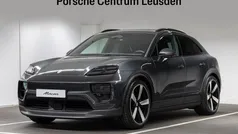 Grijs, metallic lak Gebruikt 2024 Porsche Macan SUV | € 107.900 (Eerlijke prijs)
