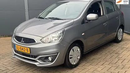 Occasion 2019 Mitsubishi Space Star Hatchback | € 5.950 (Eerlijke prijs)
