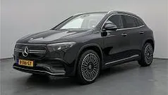 Donker kosmoszwart metaalkleur metallic Gebruikt 2022 Mercedes EQA250 Business SUV | € 34.945 (Eerlijke prijs)