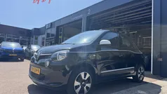 Zwart Gebruikt 2017 Renault Twingo Collection Hatchback | € 8.190 (Eerlijke prijs)