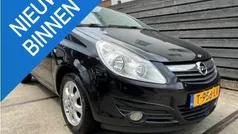 Zwart Gebruikt 2009 Opel Corsa Selection Hatchback | € 2.450 (Eerlijke prijs)