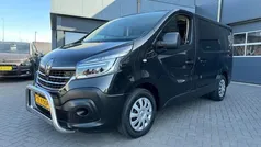Zwart Gebruikt 2020 Renault Trafic Van | € 17.650 (Eerlijke prijs)