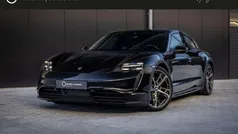 Zwart, metallic lak Gebruikt 2022 Porsche Taycan Cross Turismo Sedan | € 61.935 (Goede deal)