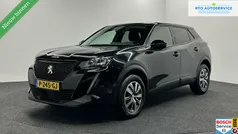 Zwart Gebruikt 2022 Peugeot 2008 Active SUV | € 18.000 (Goede deal)