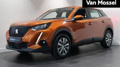 Oranje Gebruikt 2021 Peugeot 2008 Active SUV | € 16.740 (Goede deal)