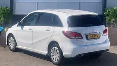 Mercedes B220