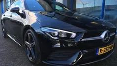 Zwart, metallic lak Gebruikt 2019 Mercedes CLA200 AMG line Sedan | € 27.900 (Goede deal)