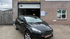 Zwart Gebruikt 2014 Ford Fiesta Ambiente Hatchback | € 6.999 (Eerlijke prijs)