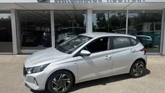 Grijs Gebruikt 2023 Hyundai i20 Trend Hatchback | € 20.450 (Eerlijke prijs)