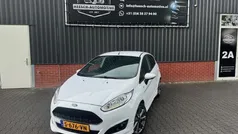 Wit Gebruikt 2016 Ford Fiesta ST-Line Hatchback | € 8.995 (Eerlijke prijs)