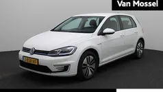 Wit Gebruikt 2020 VW e-Golf Hatchback | € 13.400 (Eerlijke prijs)