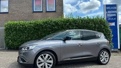 Grijs, metallic lak Gebruikt 2019 Renault Scénic IV LIMITED MPV | € 14.950 (Eerlijke prijs)