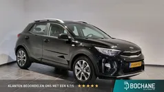 Zwart Gebruikt 2020 Kia Stonic SUV | € 21.540 (Eerlijke prijs)