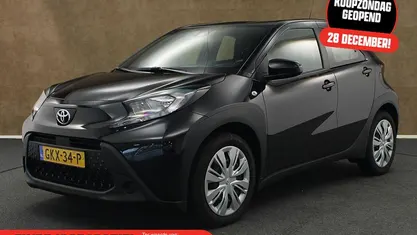 Gebruikt 2024 Toyota Aygo X Play SUV | € 18.145 (Goede deal)