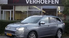 Gebruikt 2013 Mitsubishi Outlander Instyle SUV | € 9.950 (Eerlijke prijs)