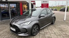 Zilver (metallic) Gebruikt 2022 Toyota Yaris Hatchback | € 19.945 (Goede deal)