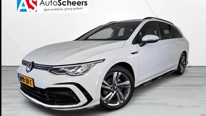 Wit Gebruikt 2021 VW Golf VIII R-line Stationwagen | € 24.900 (Eerlijke prijs)