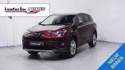 Gebruikt 2017 Toyota RAV4 Business Edition SUV | € 21.266 (Eerlijke prijs)