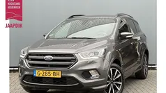 Gebruikt 2017 Ford Kuga ST-Line SUV | € 15.444 (Eerlijke prijs)