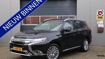 Occasion 2020 Mitsubishi Outlander P-HEV Intense SUV | € 20.995 (Super prijs)