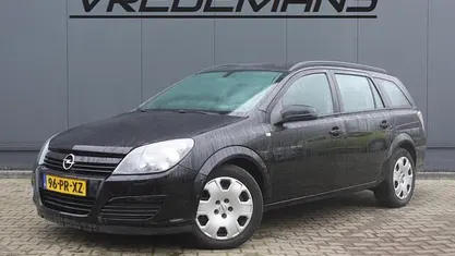Gebruikt 2004 Opel Astra Enjoy Stationwagen | € 2.250 (Goede deal)