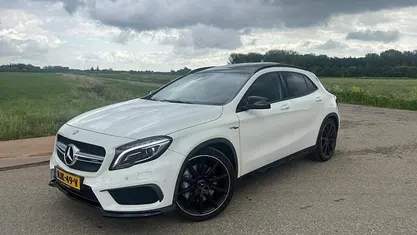 Wit Gebruikt 2017 Mercedes GLA45 AMG AMG SUV | € 27.495 (Eerlijke prijs)