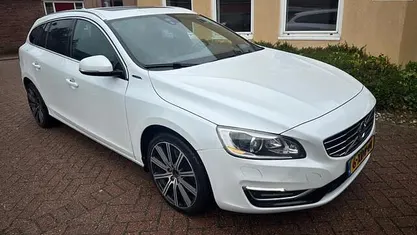 Occasion Volvo V60 Summum 215 PK (158 kW) 2014 Stationwagen
