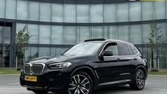 Zwart Gebruikt 2022 BMW X3 Executive SUV | € 47.880 (Eerlijke prijs)
