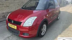 Rood Gebruikt 2005 Suzuki Swift Hatchback | € 1.295 (Goede deal)