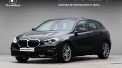 Zwart Gebruikt 2020 BMW 118 Executive Hatchback | € 19.500 (Goede deal)