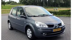 Grijs, metallic lak Gebruikt 2007 Renault Scénic II Business MPV | € 2.499 (Eerlijke prijs)
