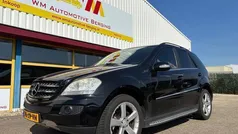 Zwart Gebruikt 2007 Mercedes 350 SUV | € 8.999 (Eerlijke prijs)