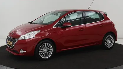 Occasion 2013 Peugeot 208 Allure Hatchback | € 6.900 (Eerlijke prijs)