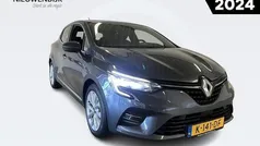 Grijs Gebruikt 2020 Renault Clio V Intens Hatchback | € 12.895 (Eerlijke prijs)
