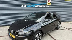 Zwart Gebruikt 2020 VW Polo Comfortline Hatchback | € 12.950 (Eerlijke prijs)