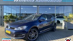 Blauw, metallic lak Gebruikt 2014 VW Golf VII Edition Stationwagen | € 14.500 (Eerlijke prijs)