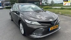Bruin Gebruikt 2019 Toyota Camry Business Edition Sedan | € 27.950 (Eerlijke prijs)