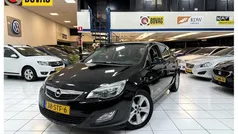 Zwart Gebruikt 2011 Opel Astra Edition Hatchback | € 9.150 (Eerlijke prijs)