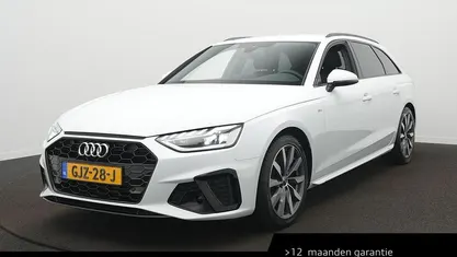 Wit Occasion 2024 Audi A4 Competition Stationwagen | € 38.900 (Eerlijke prijs)