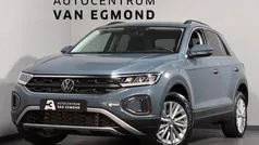 Blauw Gebruikt 2022 VW T-Roc Style SUV | € 27.999 (Eerlijke prijs)