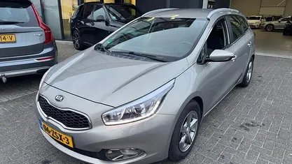 Grijs Gebruikt 2013 Kia Ceed Sportswagon Comfort Stationwagen | € 5.495 (Eerlijke prijs)