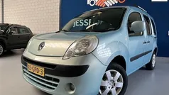 Blauw Gebruikt 2008 Renault Kangoo Expression MPV | € 5.750 (Eerlijke prijs)