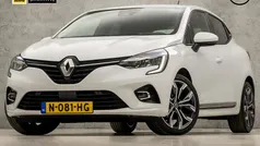 Gebruikt 2020 Renault Clio V Intens Hatchback | € 12.245 (Eerlijke prijs)