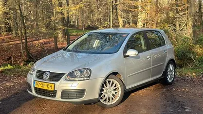 Grijs Gebruikt 2006 VW Golf IV GT Hatchback | € 2.745 (Eerlijke prijs)
